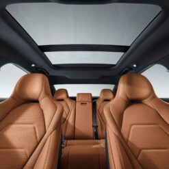 Ghế lái chỉnh điện 6 hướng và ghế hành khách phía trước chỉnh điện 4 hướng có tại BYD Han EV - BYD Võ Văn Kiệt