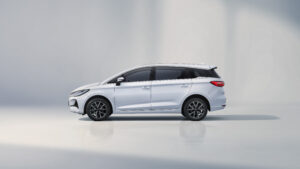 BYD Võ Văn Kiệt - BDY M6 mang thiết kế độc đáo kết hợp hiệu quả với sự thanh lịch